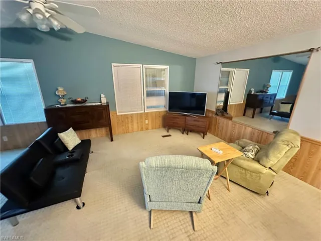 3165  Bunny Run  DR, North Fort Myers, FL 33917