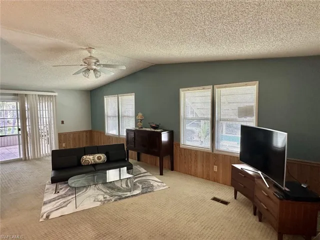 3165 Bunny Run Dr, North Fort Myers, Florida 33917