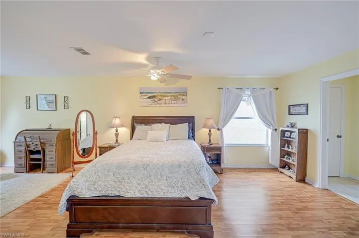 8889 Fawn Ridge Dr, Fort Myers, Florida 33912