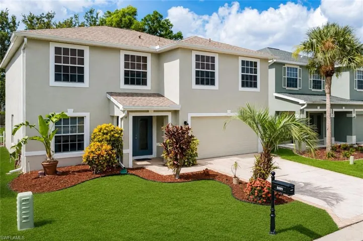8889 Fawn Ridge Dr, Fort Myers, Florida 33912