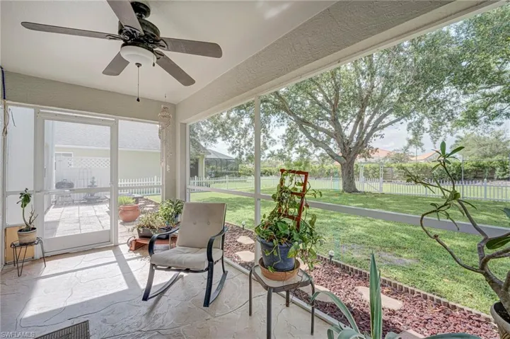 8889 Fawn Ridge Dr, Fort Myers, Florida 33912