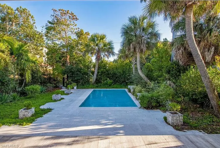 144 Jeepers Dr, Naples, Florida 34112