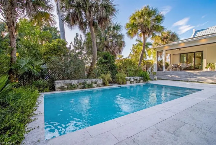 144 Jeepers Dr, Naples, Florida 34112
