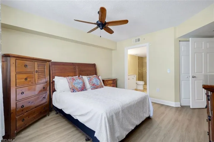 8635 River Homes Ln 2103, Bonita Springs, Florida 34135