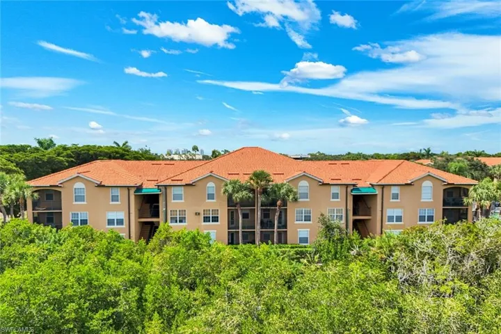 8635 River Homes Ln 2103, Bonita Springs, Florida 34135