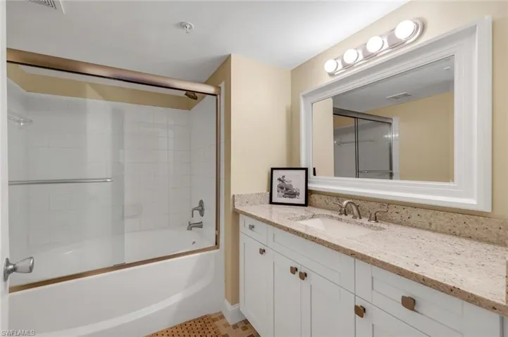 8635 River Homes Ln 2103, Bonita Springs, Florida 34135