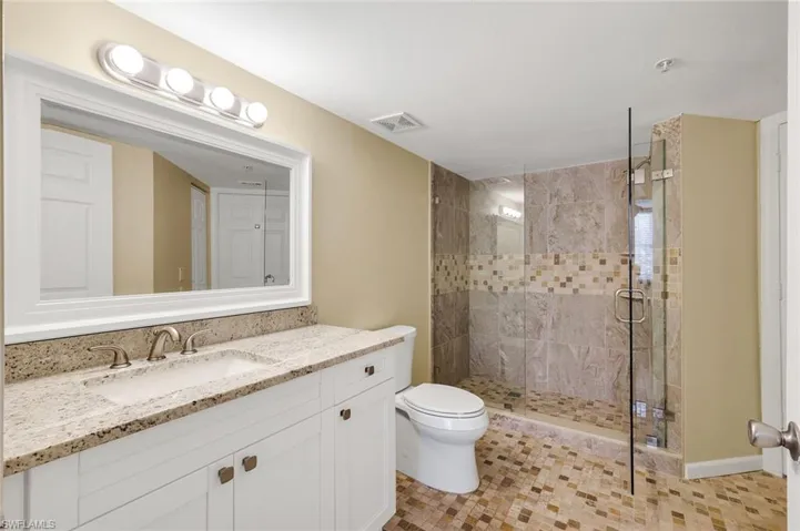 8635 River Homes Ln 2103, Bonita Springs, Florida 34135