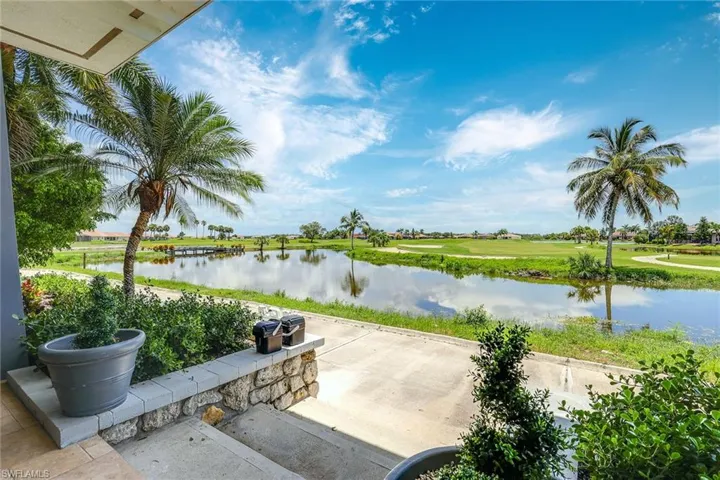 18711  Ensenada  DR, Naples, FL 34114