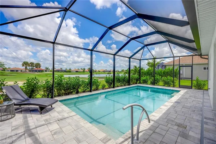 18711  Ensenada  DR, Naples, FL 34114