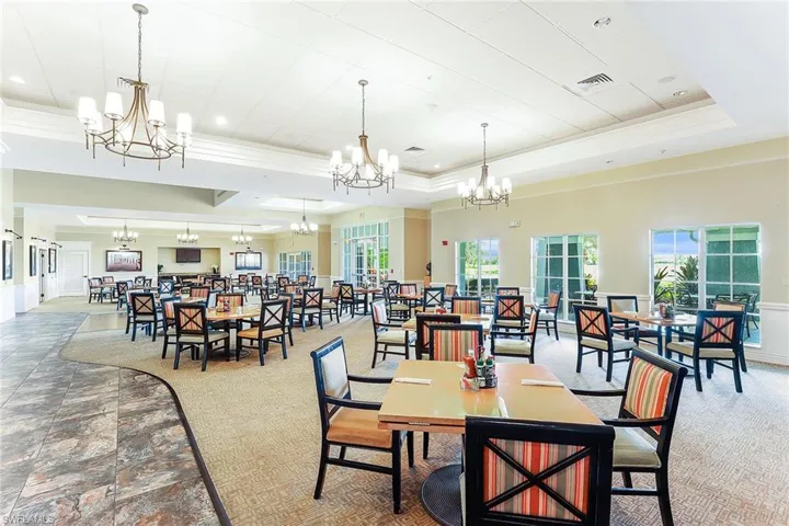 18711  Ensenada  DR, Naples, FL 34114