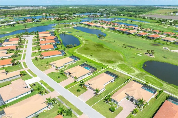 18711  Ensenada  DR, Naples, FL 34114