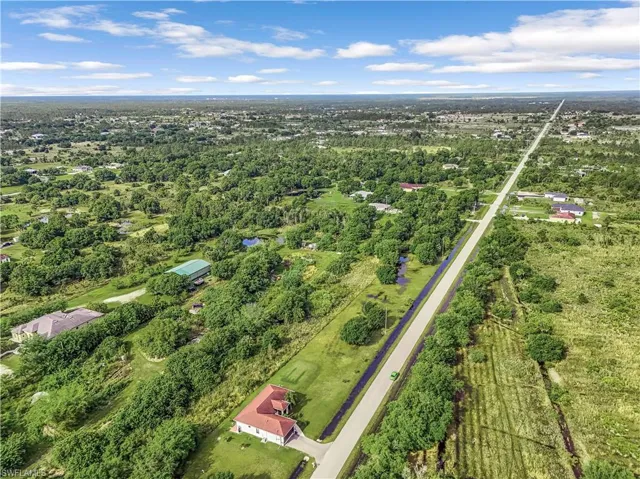 4570  60th NE AVE, Naples, FL 34120