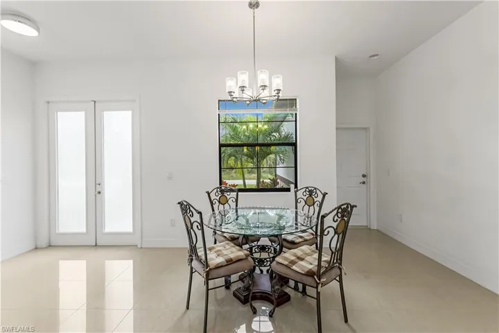 4570  60th NE AVE, Naples, FL 34120
