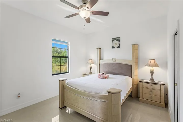 4570  60th NE AVE, Naples, FL 34120