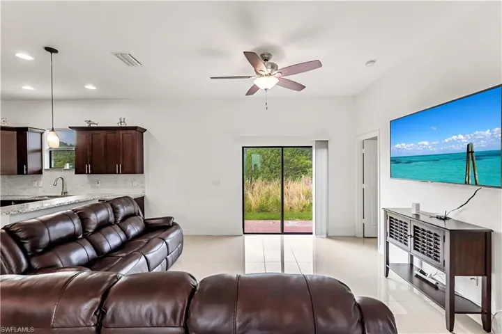 4570  60th NE AVE, Naples, FL 34120