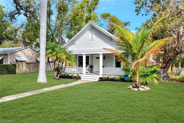 Bungalow-style house with covered porch
