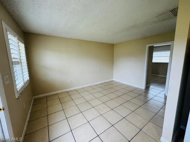 3325 Airport Rd N T7, Naples, Florida 34105