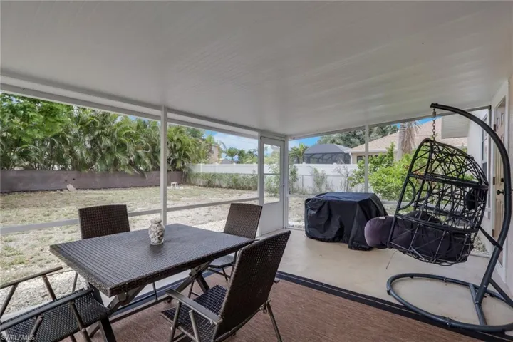 621 Sw 29th Ter, Cape Coral, Florida 33914