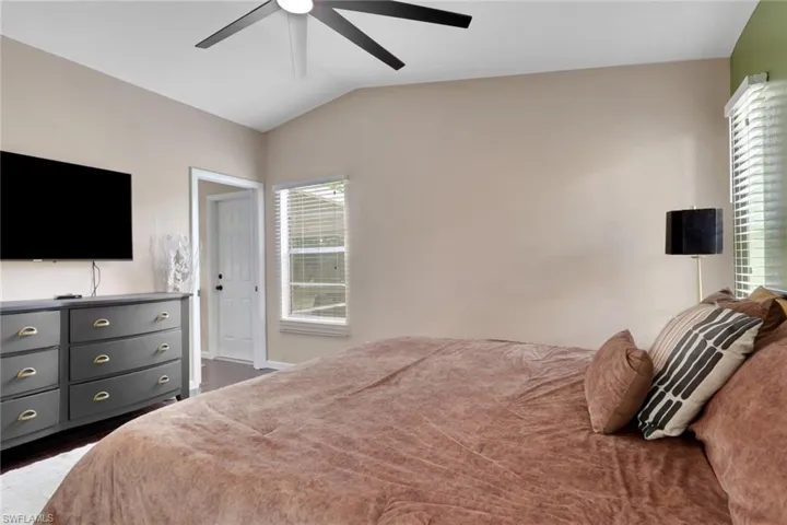 621 Sw 29th Ter, Cape Coral, Florida 33914