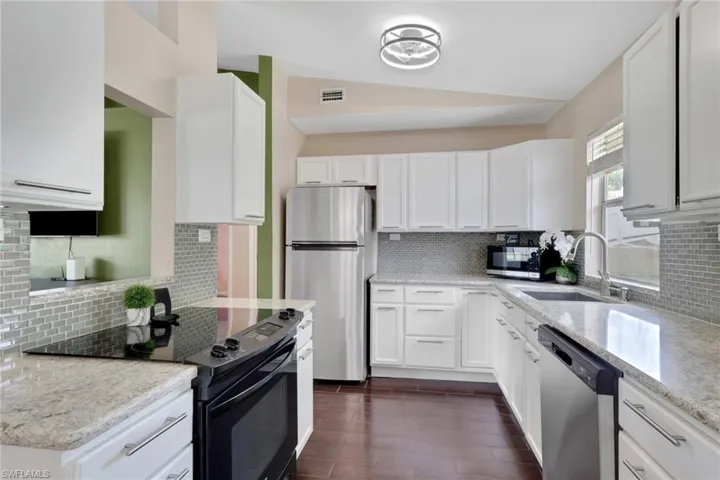 621 Sw 29th Ter, Cape Coral, Florida 33914
