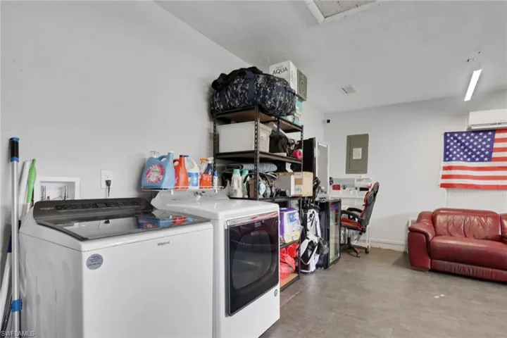 621 Sw 29th Ter, Cape Coral, Florida 33914