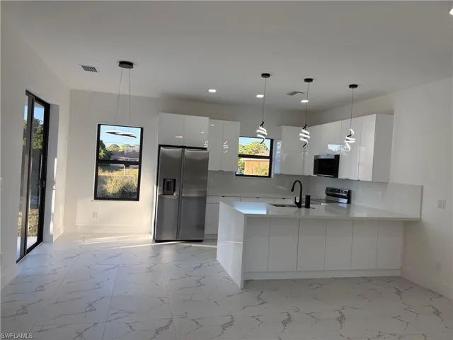 3704 12th St Sw, Lehigh Acres, Florida 33976