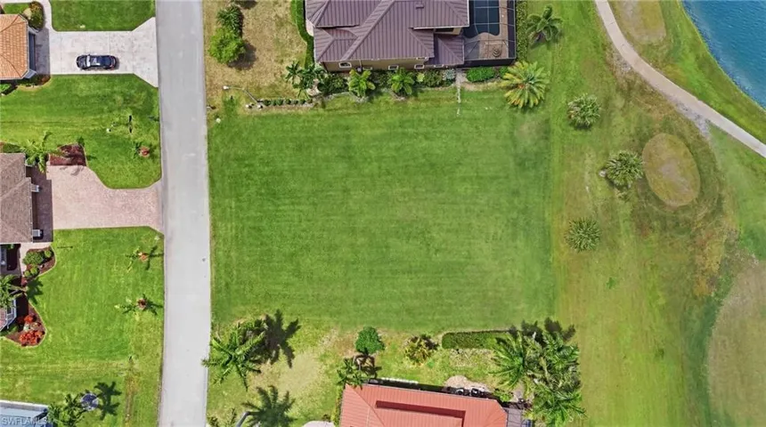 11909 Princess Grace Ct, Cape Coral, Florida 33991