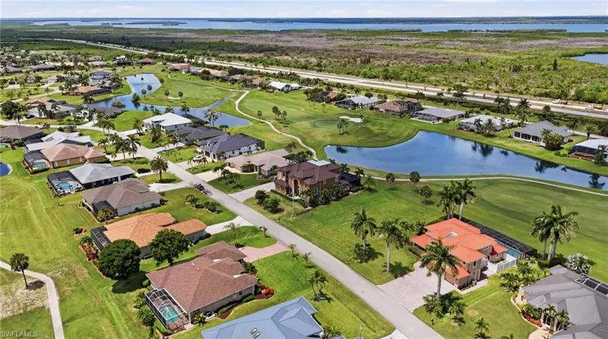11909 Princess Grace Ct, Cape Coral, Florida 33991