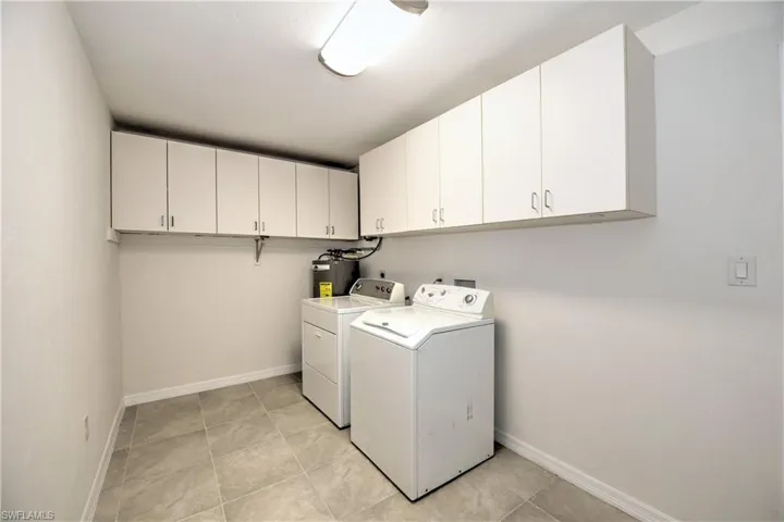 17098  Wayzata  CT, North Fort Myers, FL 33917