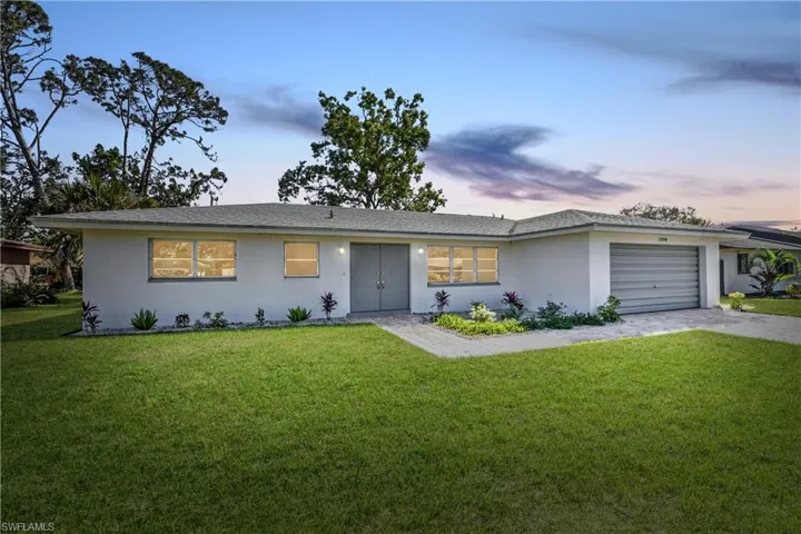 17098  Wayzata  CT, North Fort Myers, FL 33917