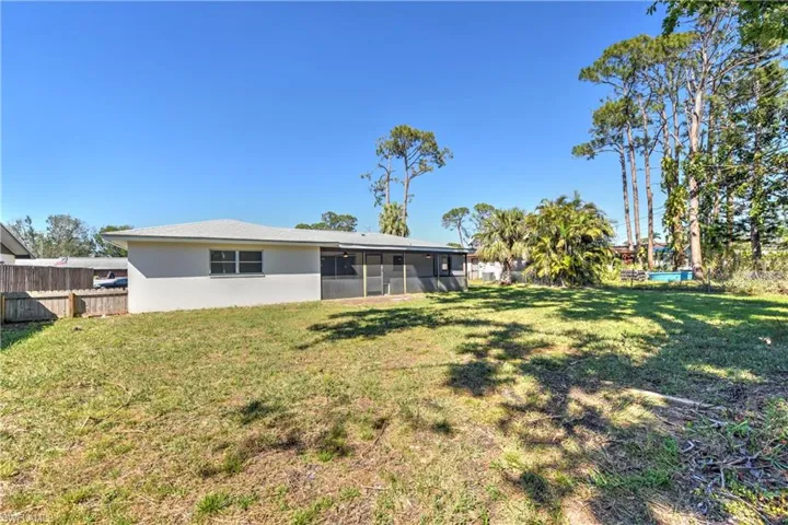 17098  Wayzata  CT, North Fort Myers, FL 33917