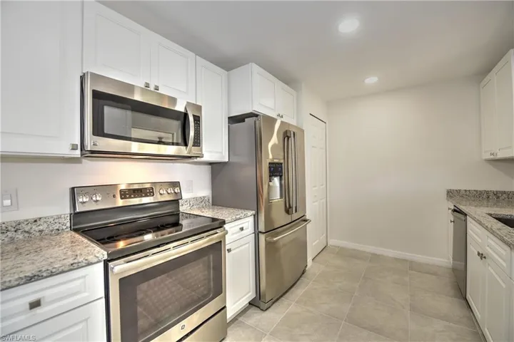 17098  Wayzata  CT, North Fort Myers, FL 33917