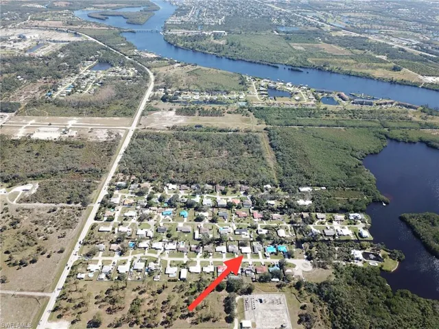 17098  Wayzata  CT, North Fort Myers, FL 33917