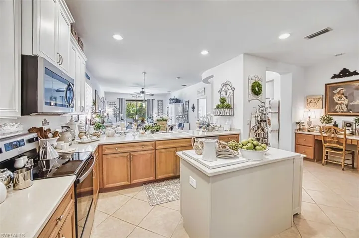 12168 Country Day Cir, Fort Myers, Florida 33913