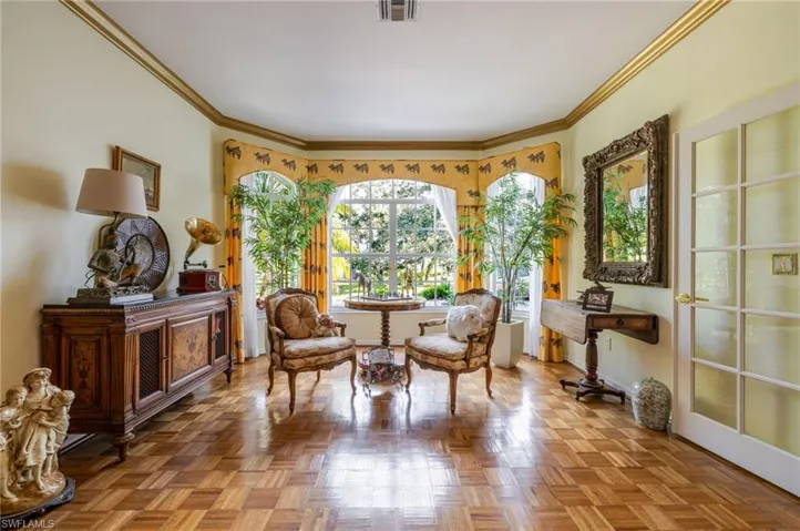 Living area with crown molding