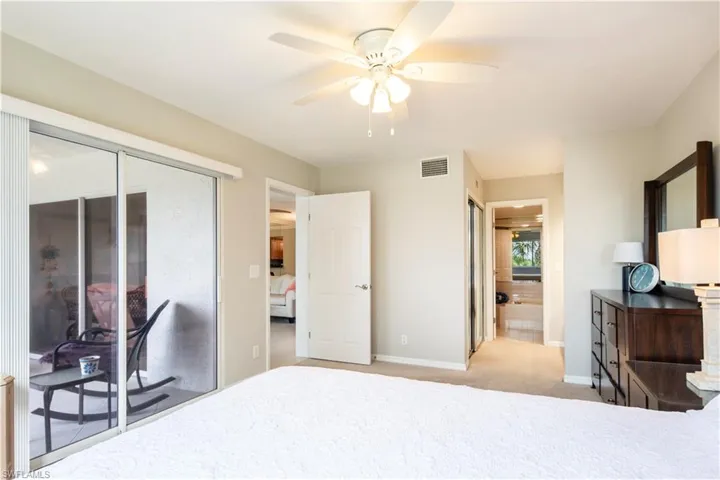 360  Horse Creek  DR, Naples, FL 34110