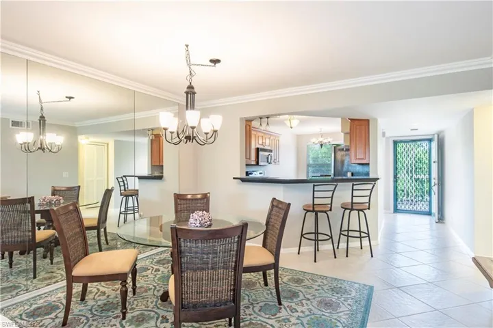 360  Horse Creek  DR, Naples, FL 34110