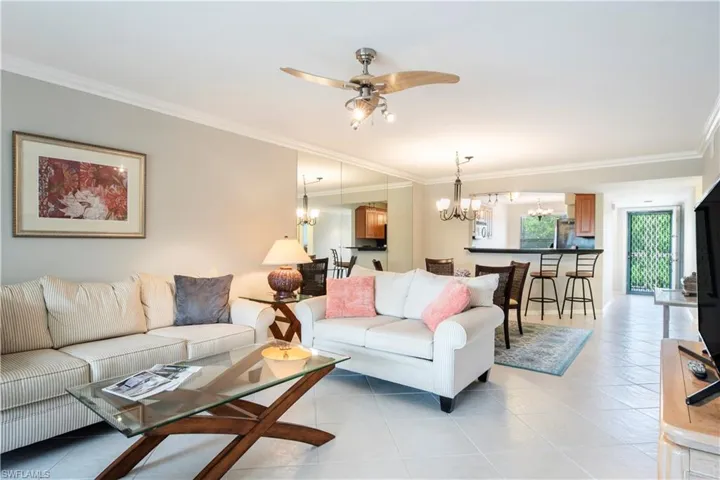 360  Horse Creek  DR, Naples, FL 34110