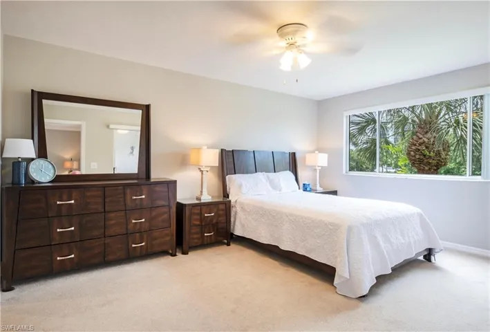 360  Horse Creek  DR, Naples, FL 34110
