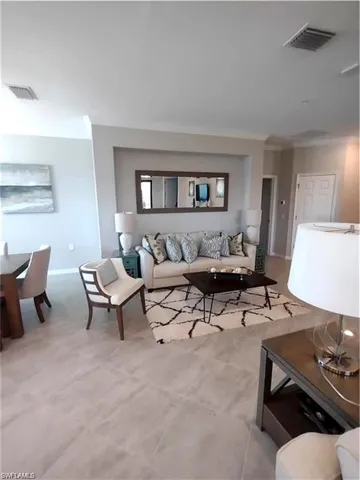 2353  Anguilla  DR, Naples, FL 34120