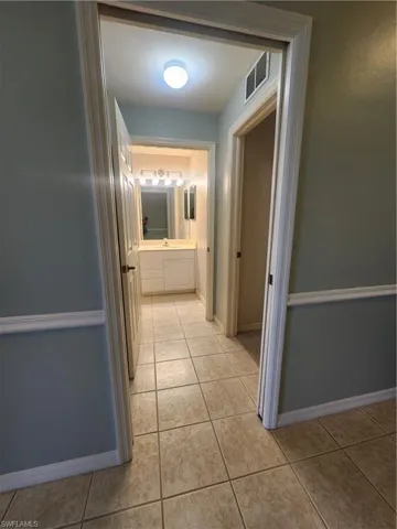 Guess Bedroom 1 Hallway