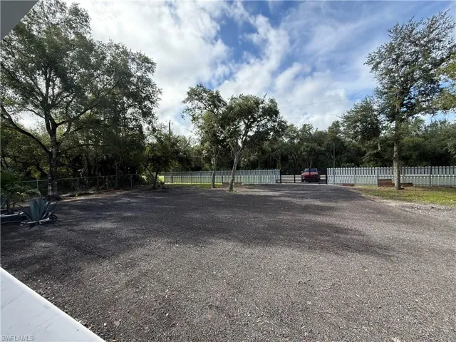 363 Montura Ave, Clewiston, Florida 33440