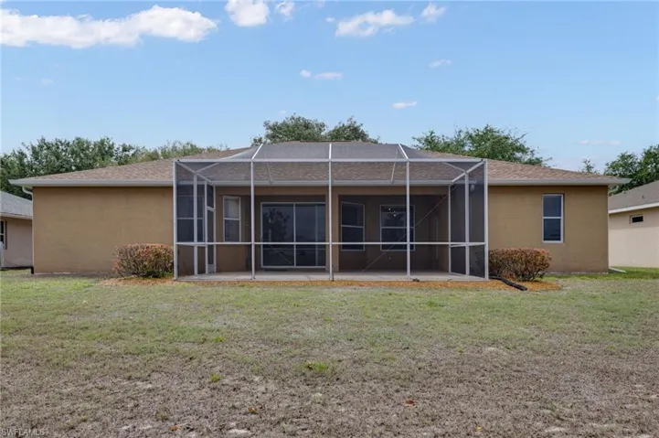 17451 Stepping Stone Dr, Fort Myers, Florida 33967