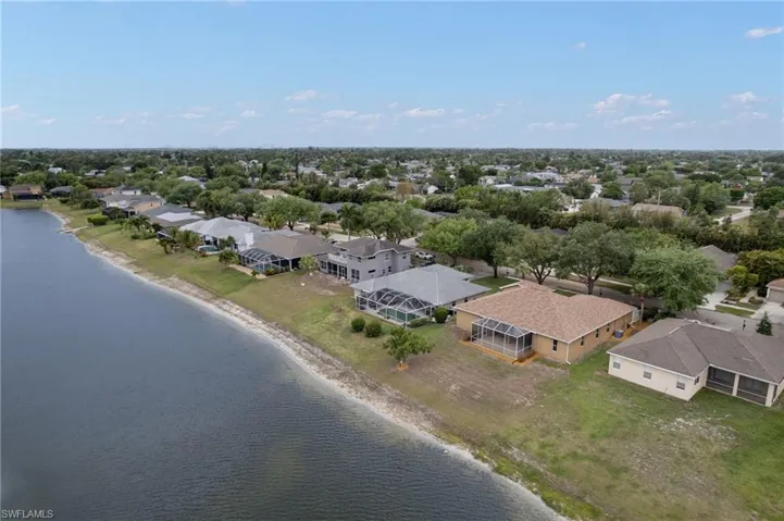 17451 Stepping Stone Dr, Fort Myers, Florida 33967