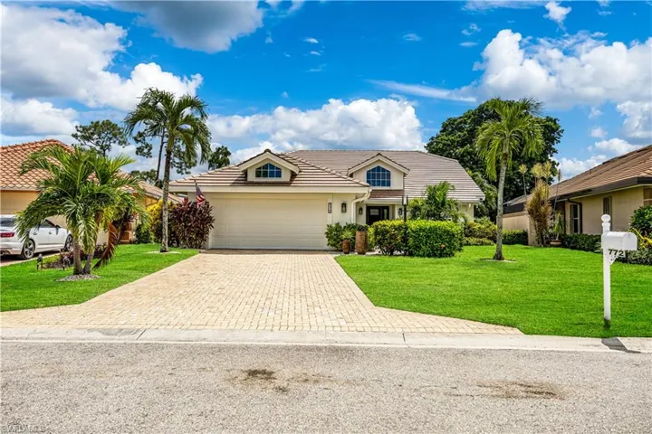 772  Provincetown  DR, Naples, FL 34104