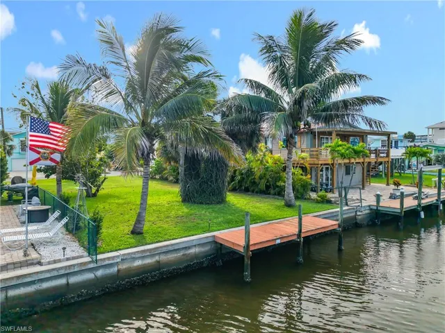 219 Primo Dr, Fort Myers Beach, Florida 33931
