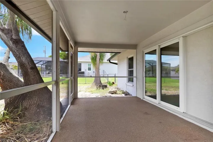 1628 Sw 12th Ln, Cape Coral, Florida 33991