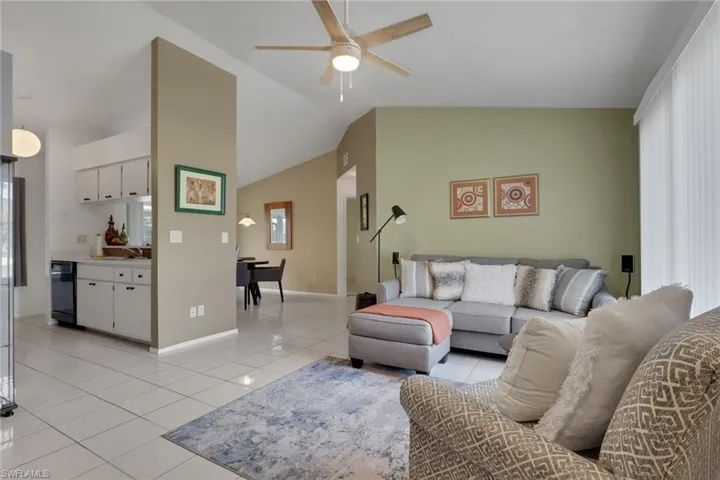 1628 SW 12th  LN, Cape Coral, FL 33991