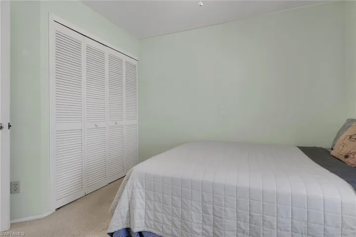 1628 Sw 12th Ln, Cape Coral, Florida 33991