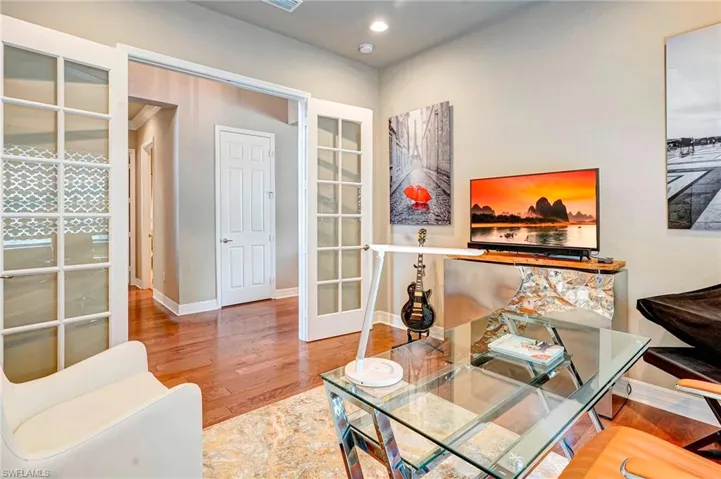 Multi-purpose room that could be an office, den or yoga room